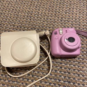Poloriod instax mini 9 camera